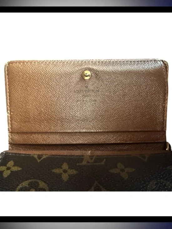 Louis Vuitton Monogram Canvas Wallet in Brown and Gold - Picture 9 of 11